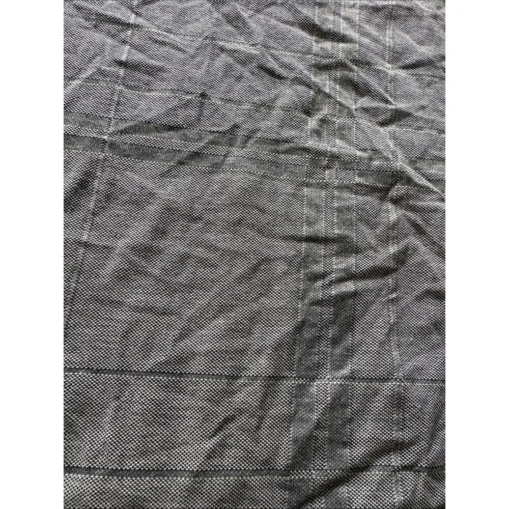 Banana Republic Men's Charcoal Polo with Black Collar Size L